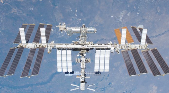 Esecul computerului rus la ISS nu este motiv de ingrijorare - il vor opri si il vor porni din nou