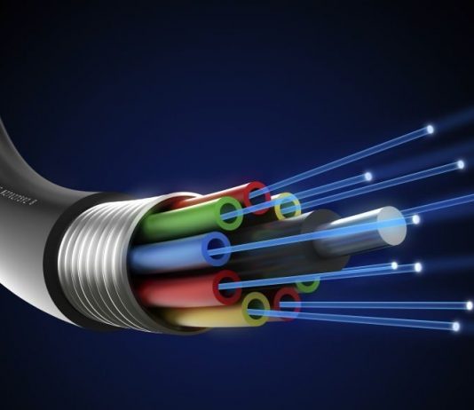 Marea Britanie investeste 180 de milioane de dolari intr-o retea de fibra optica din Africa