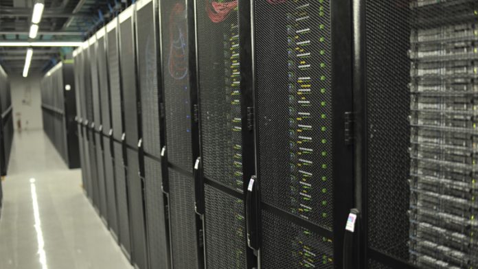Japonia se trezeste in privinta data centerelor