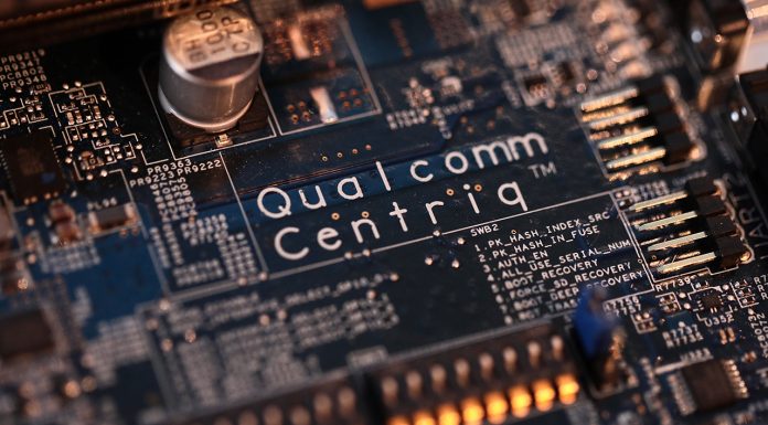 Qualcomm stiri data center stiri servere