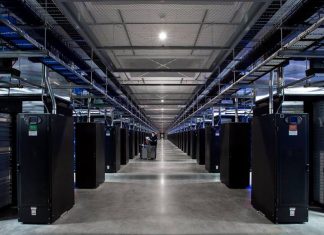 Facebook a confirmat planurile, raportate luna trecuta, de a se extinde in Altoona Iowa.