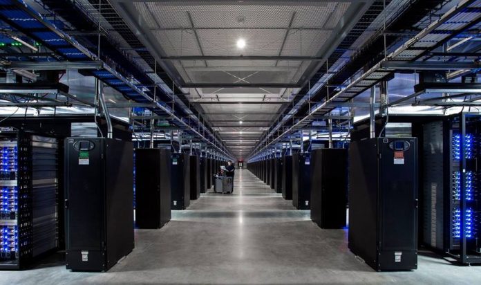 Facebook a confirmat planurile, raportate luna trecuta, de a se extinde in Altoona Iowa.